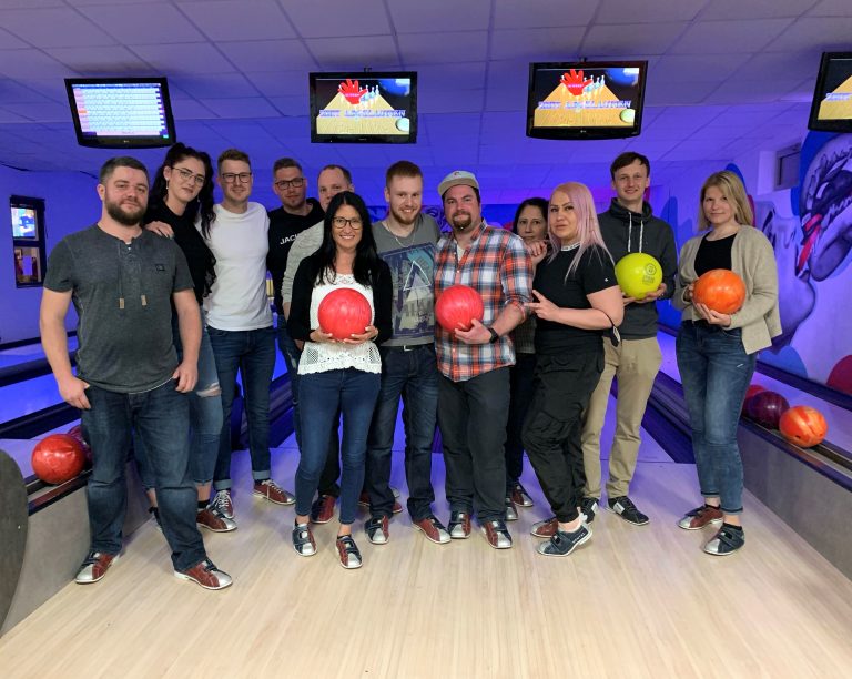 Mitarbeiterevent 2022: Bowling